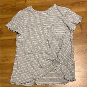 Short sleeve shirt ties at the bottom